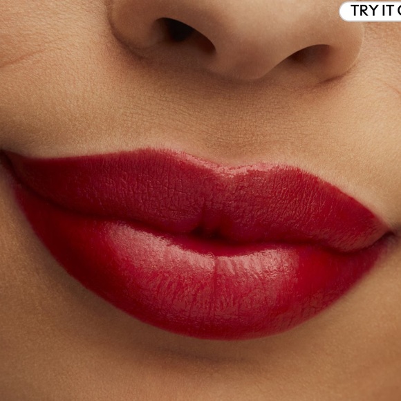 MAC Lusterglass Sheer Shine Lipstick- Flustered - Picture 3 of 8